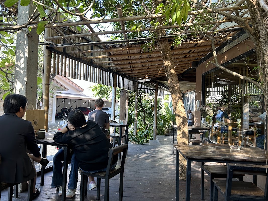 Akha Ama Coffee
