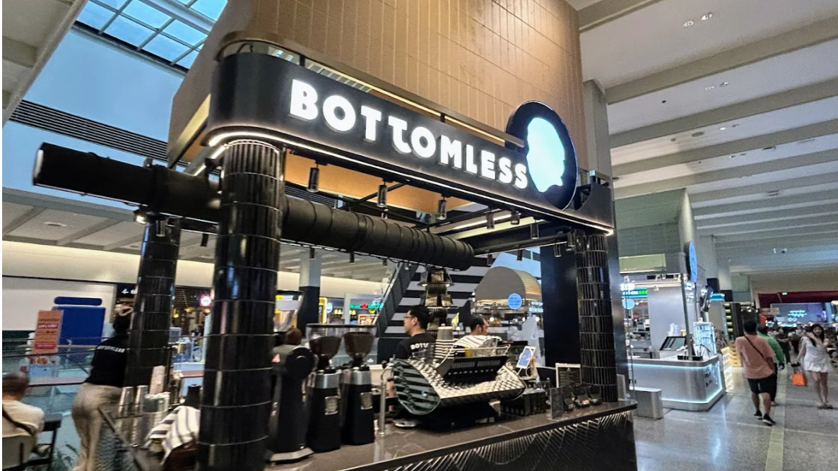 BOTTOMLESS (Central World)